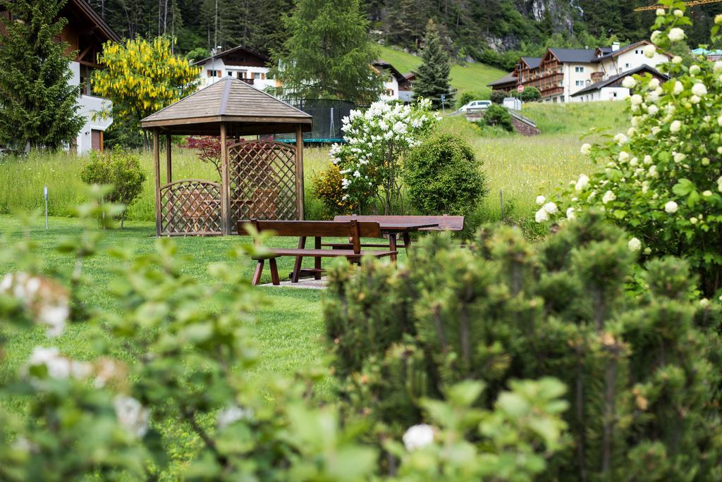 Apartment Suliva Santa Cristina Val Gardena Exterior foto